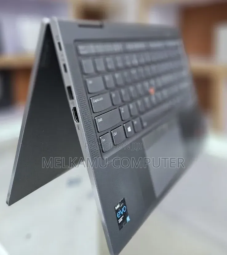 New Laptop Lenovo ThinkPad X1 Yoga 16GB Intel Core i7 SSD 512GB
