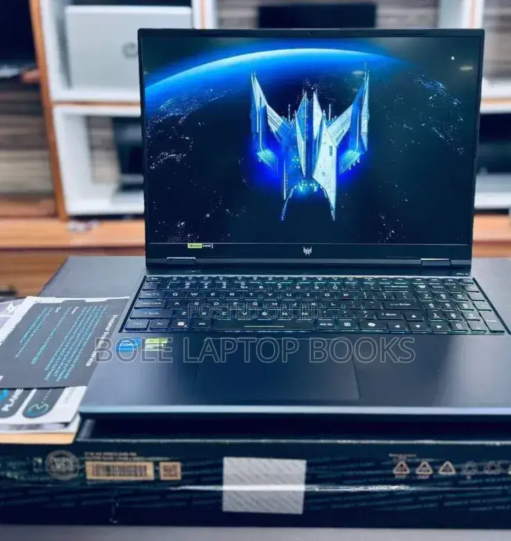 New Laptop Acer Predator Helios 16 16GB Intel Core i5 SSD 1T