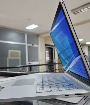 New Laptop Microsoft Surface Book 3 16GB Intel Core i7 SSD 256GB