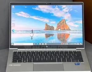 New Laptop HP EliteBook 830 G8 16GB Intel Core i7 SSD 512GB