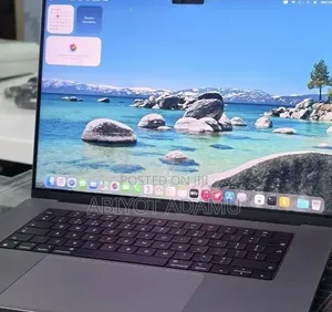 New Laptop Apple MacBook Pro 2021 M1 32GB Apple M1 Pro SSD 32GB