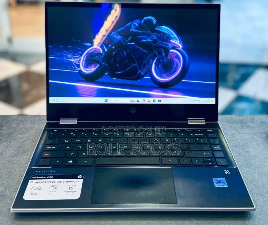 New Laptop HP Pavilion 15 8GB Intel Core i3 SSD 256GB