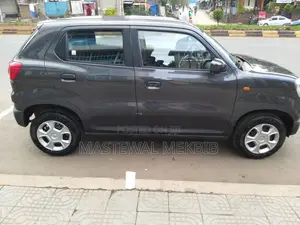 Suzuki S-Presso 2022 Gray