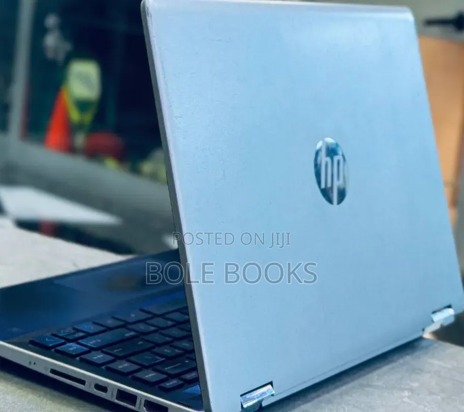 New Laptop HP Pavilion 15 8GB Intel Core i3 SSD 256GB