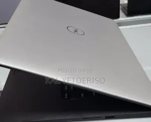 New Laptop Dell G15 5530 16GB Intel Core i7 SSD 512GB