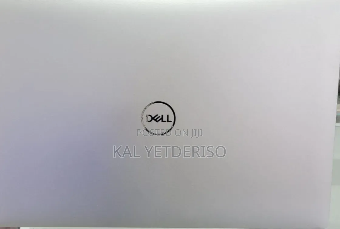 New Laptop Dell G15 5530 16GB Intel Core i7 SSD 512GB