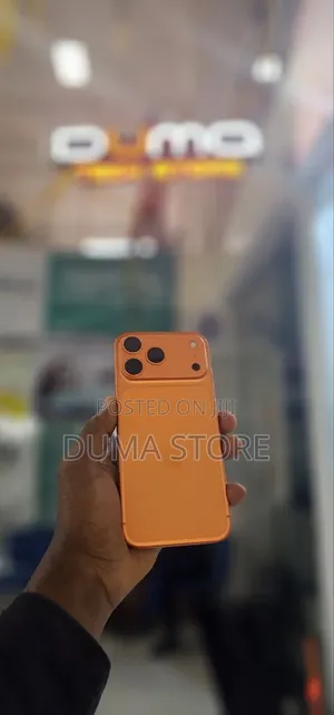 New Apple iPhone 17 Pro Max 256 GB Orange