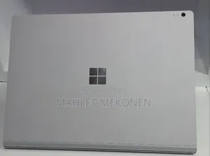 New Laptop Microsoft Surface Book 2 16GB Intel Core i7 SSD 512GB
