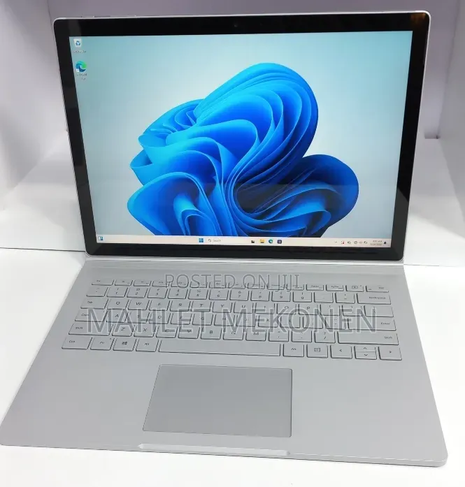 New Laptop Microsoft Surface Book 2 16GB Intel Core i7 SSD 512GB