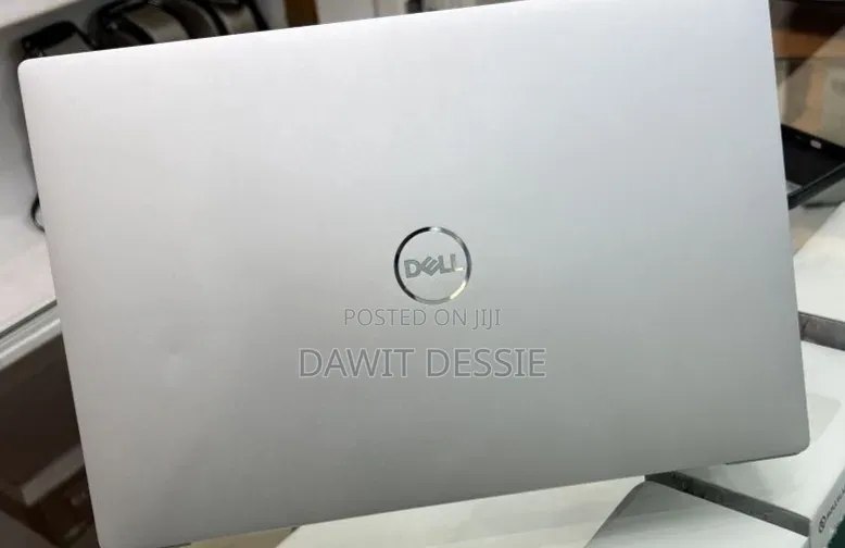 New Laptop Dell XPS 13 16GB Intel Core Ultra 7 SSD 512GB