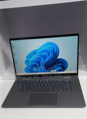 New Laptop HP Envy x360 16GB Intel Core Ultra 7 SSD 512GB