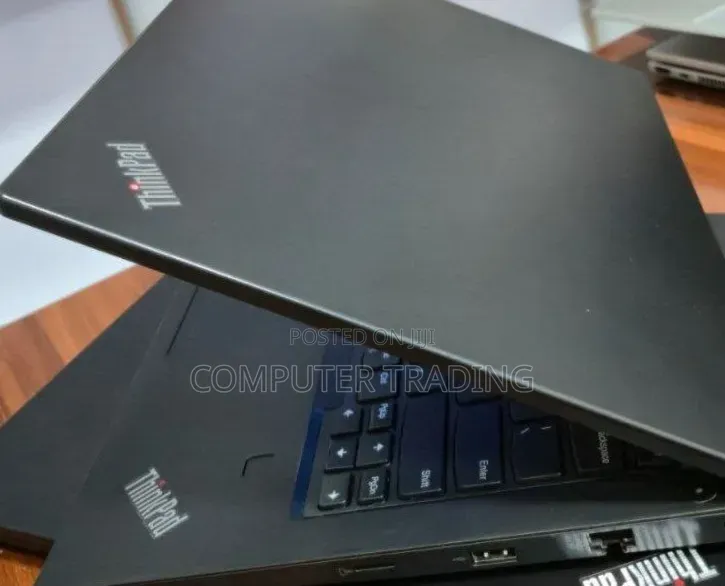 New Laptop Lenovo ThinkPad E480 8GB Intel Core i7 SSD 256GB