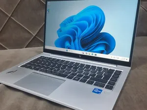 New Laptop HP EliteBook 840 G8 16GB Intel Core i5 SSD 512GB