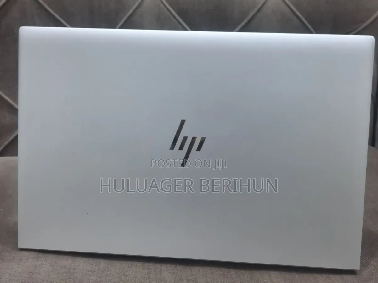 New Laptop HP EliteBook 840 G8 16GB Intel Core i5 SSD 512GB