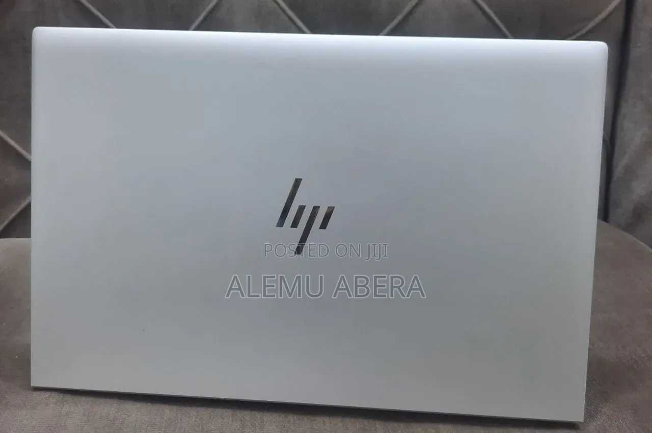 New Laptop HP EliteBook 840 G8 16GB Intel Core i5 SSD 512GB