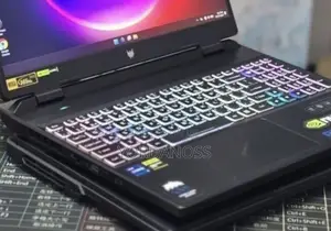 New Laptop Acer Predator Helios Neo 16 16GB Intel Core i7 SSD 512GB
