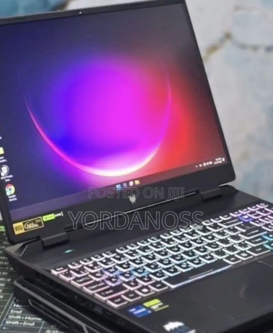 New Laptop Acer Predator Helios Neo 16 16GB Intel Core i7 SSD 512GB