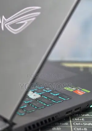 New Laptop Asus G71G 16GB AMD Ryzen 9 SSD 1T