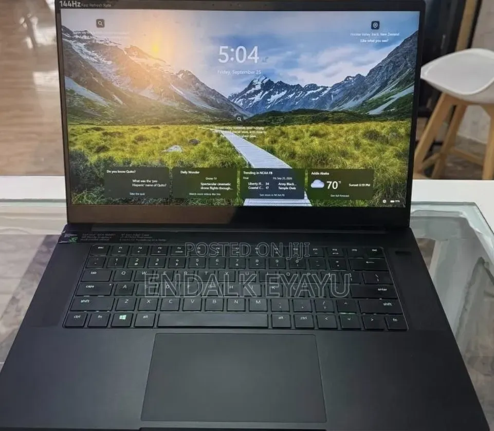 New Laptop Razer Blade 16GB Intel Core i7 SSD 512GB
