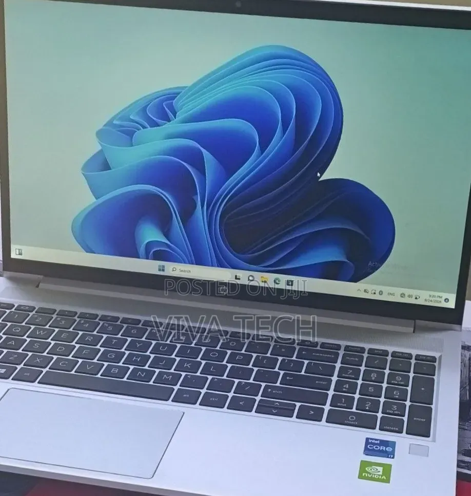New Laptop HP ProBook 650 16GB Intel Core i7 SSD 512GB