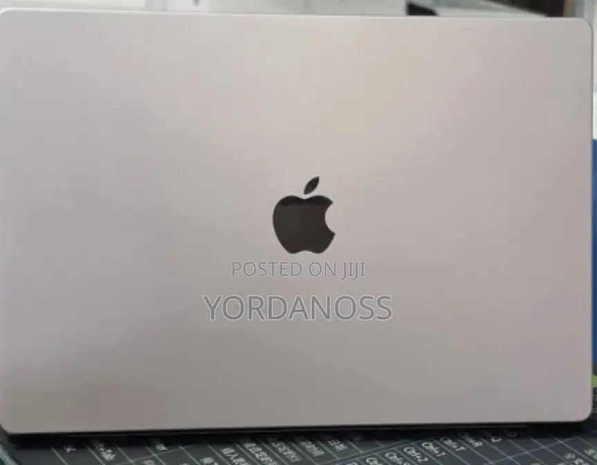 New Laptop Apple MacBook Pro 2021 M1 32GB Apple M1 Pro SSD 512GB