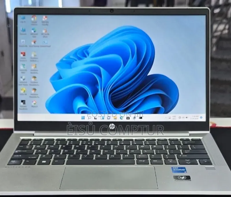 New Laptop HP EliteBook 830 G9 16GB Intel Core i5 SSD 512GB
