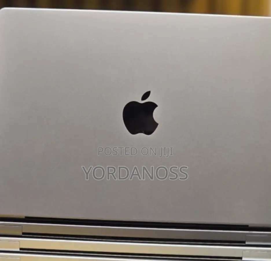New Laptop Apple MacBook Pro 2021 M1 16GB Apple M1 Pro SSD 512GB