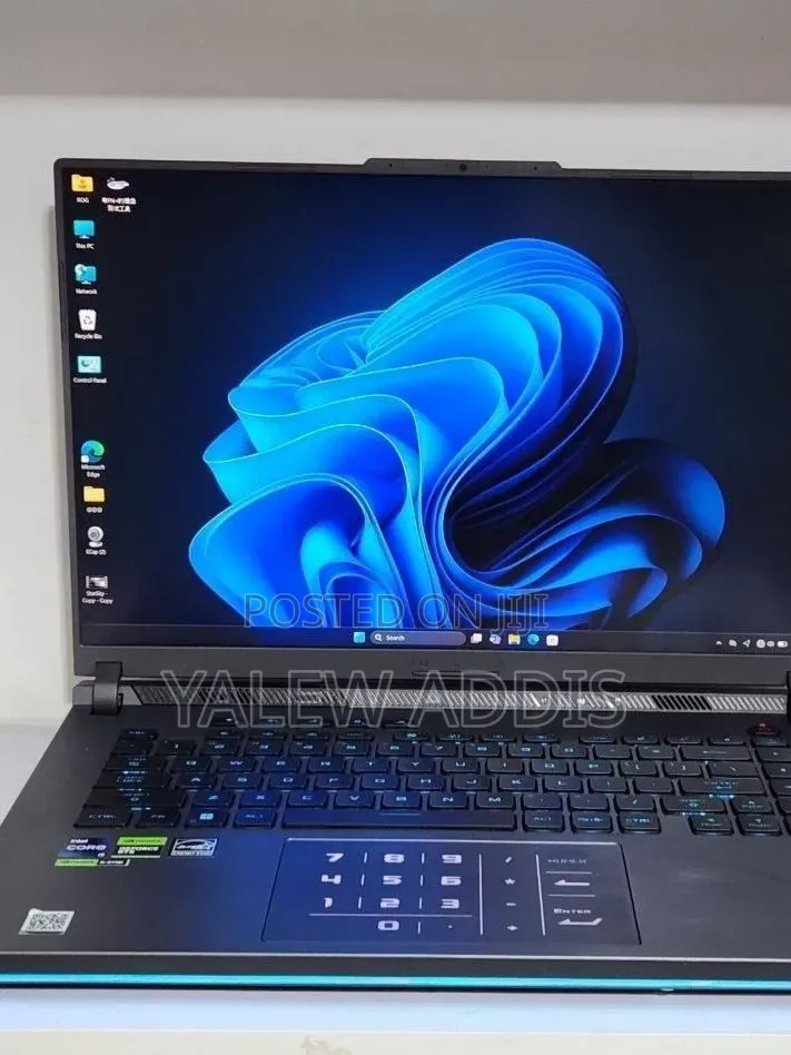 New Laptop Asus ROG Strix G16 16GB Intel Core i9 SSD 1T