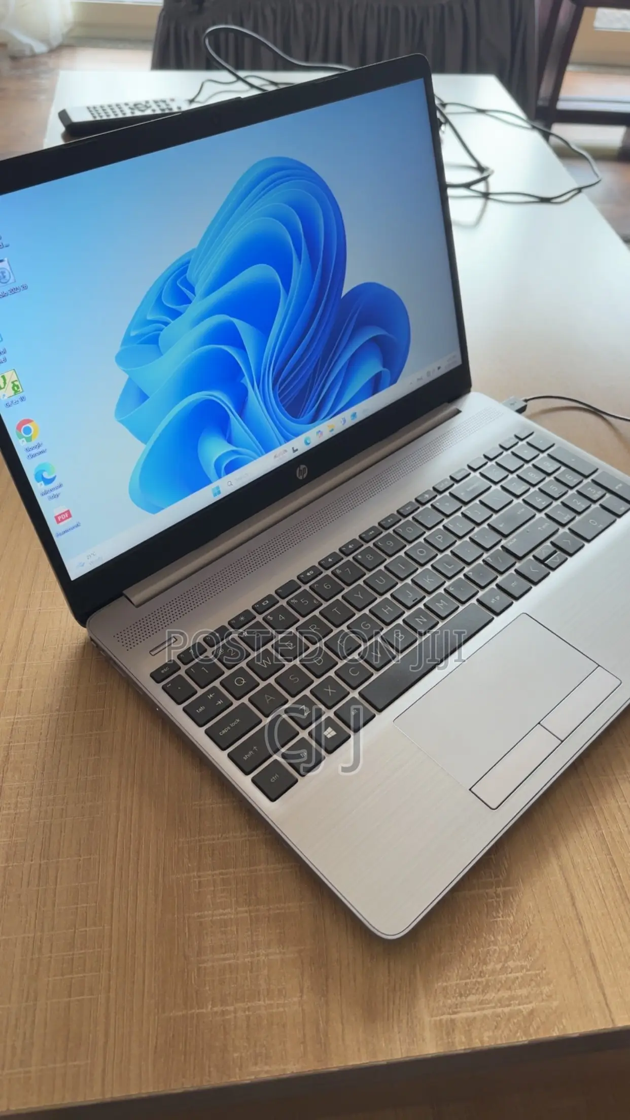 Laptop HP 15 4GB AMD HDD 1T