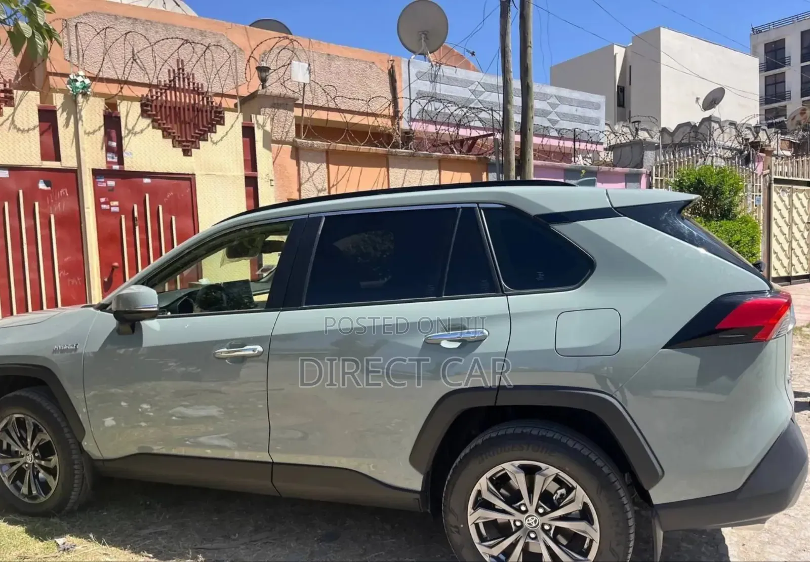 Toyota RAV4 2023 Gray