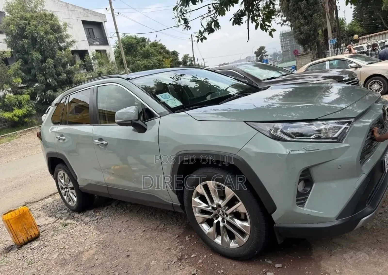 Toyota RAV4 2023 Gray