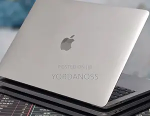 New Laptop Apple MacBook Pro 2023 M2 16GB Apple M2 SSD 512GB