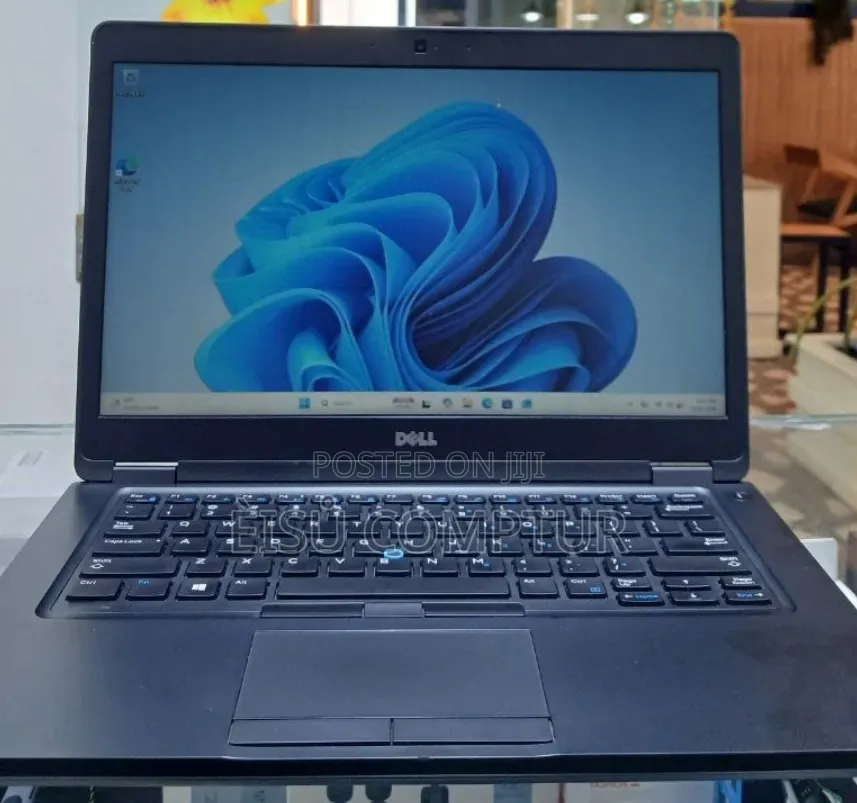New Laptop Dell Latitude 5480 8GB Intel Core i5 SSD 256GB