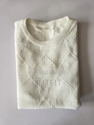 Textured Diamond Knit Short Sleeve Top