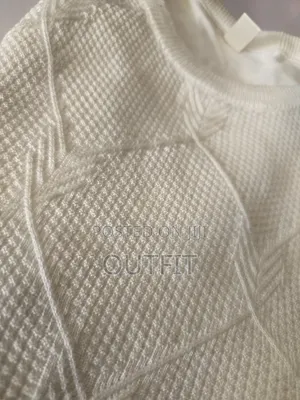 Textured Diamond Knit Short Sleeve Top