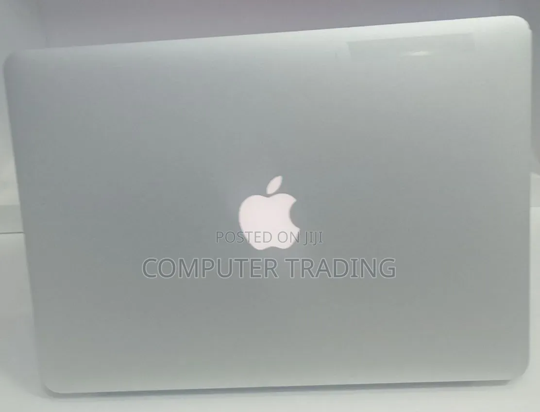 New Laptop Apple MacBook Air 2017 8GB Intel Core i5 SSD 256GB