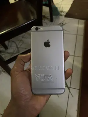 Apple iPhone 6s 32 GB Silver