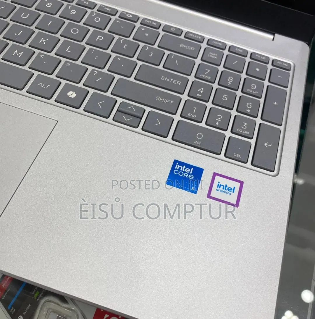 New Laptop HP Stream Notebook 16GB Intel Core 5 SSD 1T