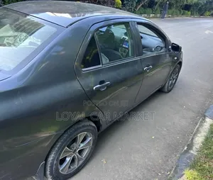 Toyota Yaris 2006 Gray