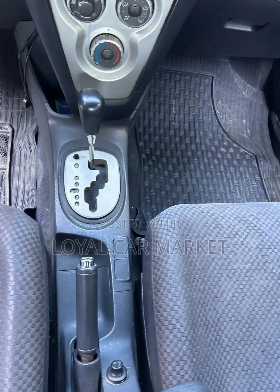 Toyota Yaris 2006 Gray