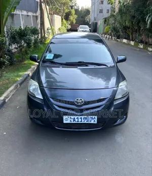 Toyota Yaris 2006 Gray