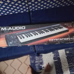 MIDI Keyboard Pino