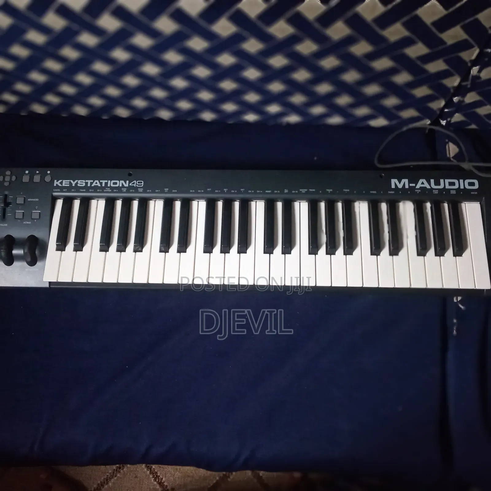 MIDI Keyboard Pino