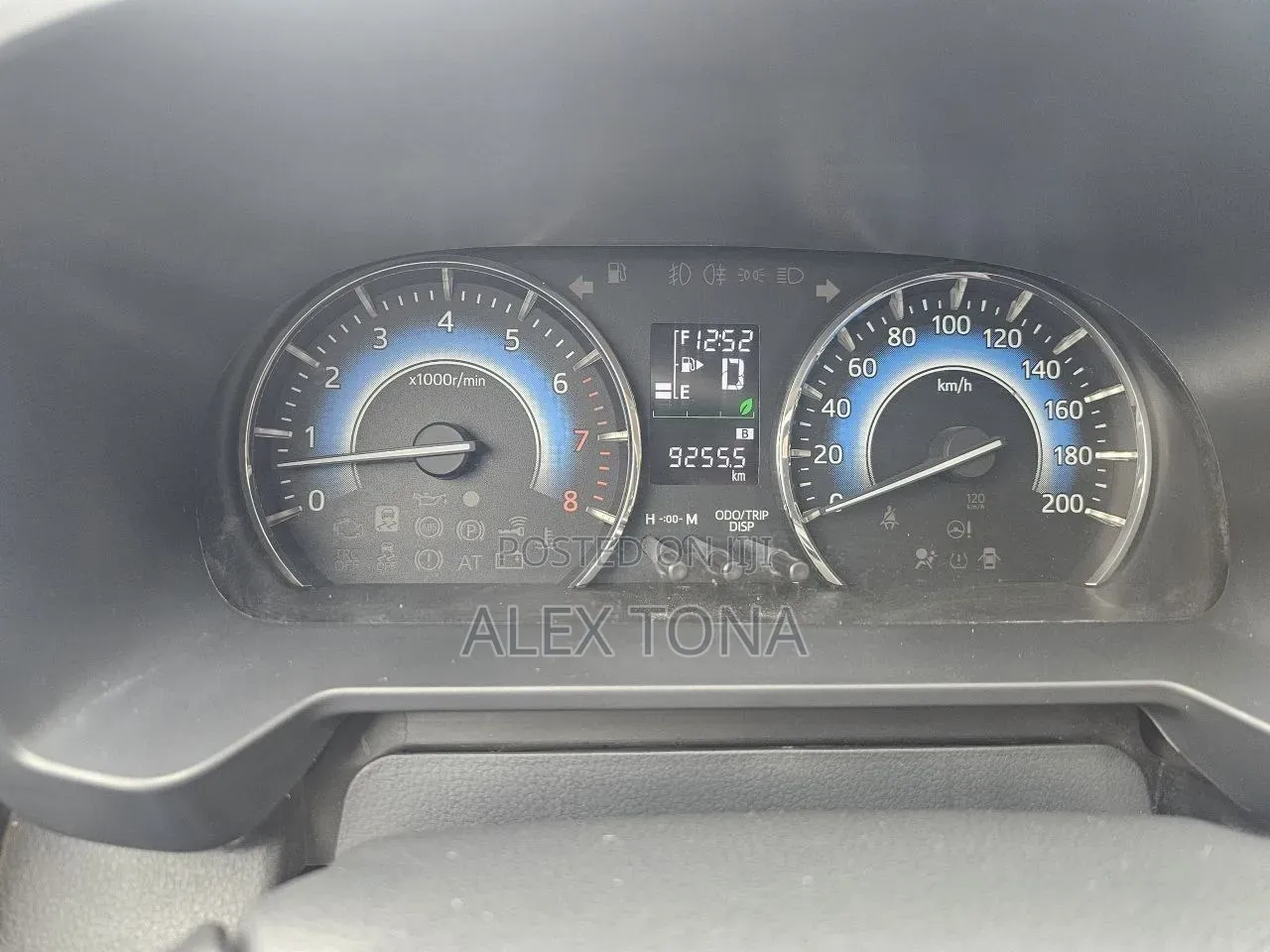 Toyota Rush 2023 Silver