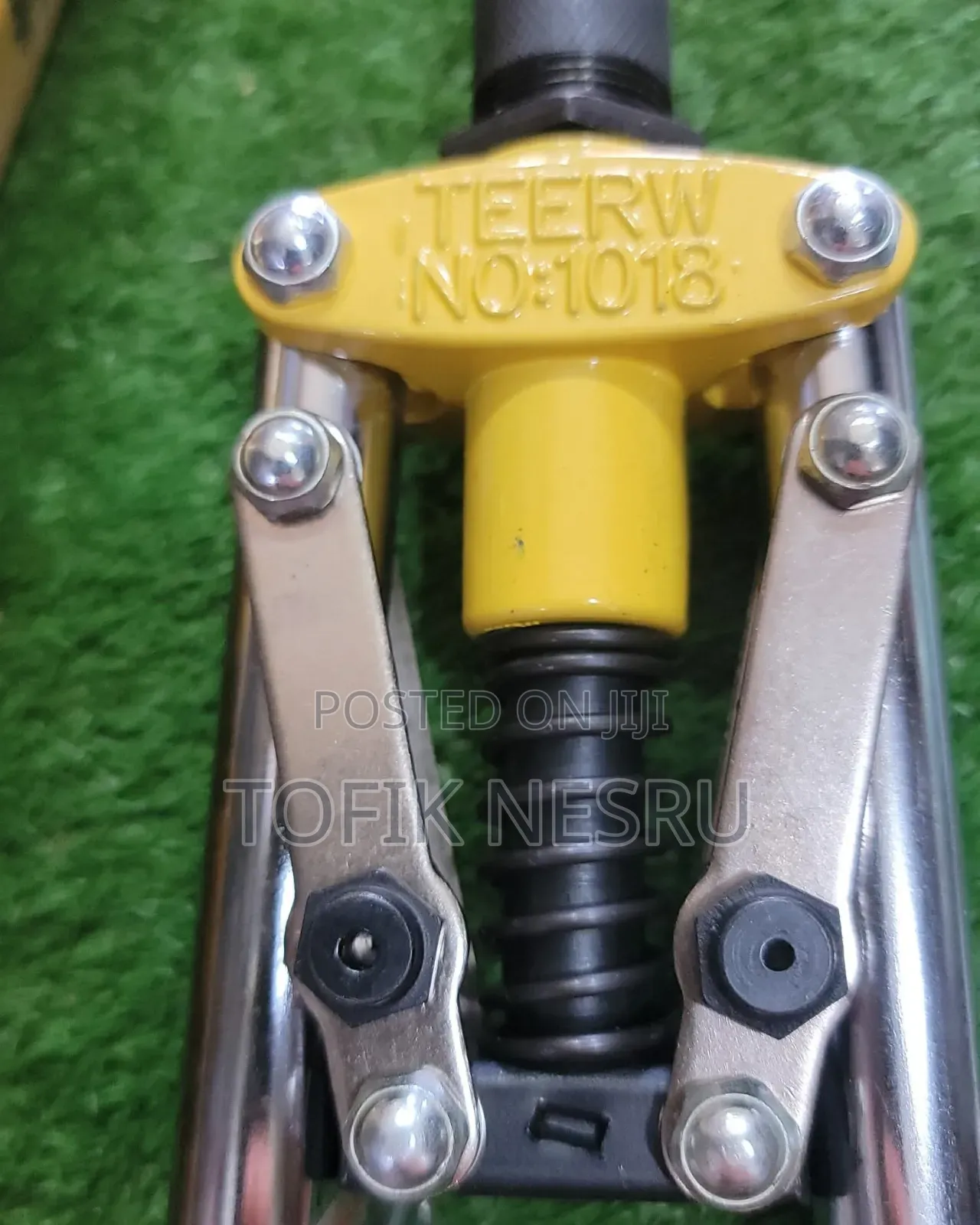Manual Hand Rivet Gug 17" ማንዋል ሪቬት መምቻ ገን