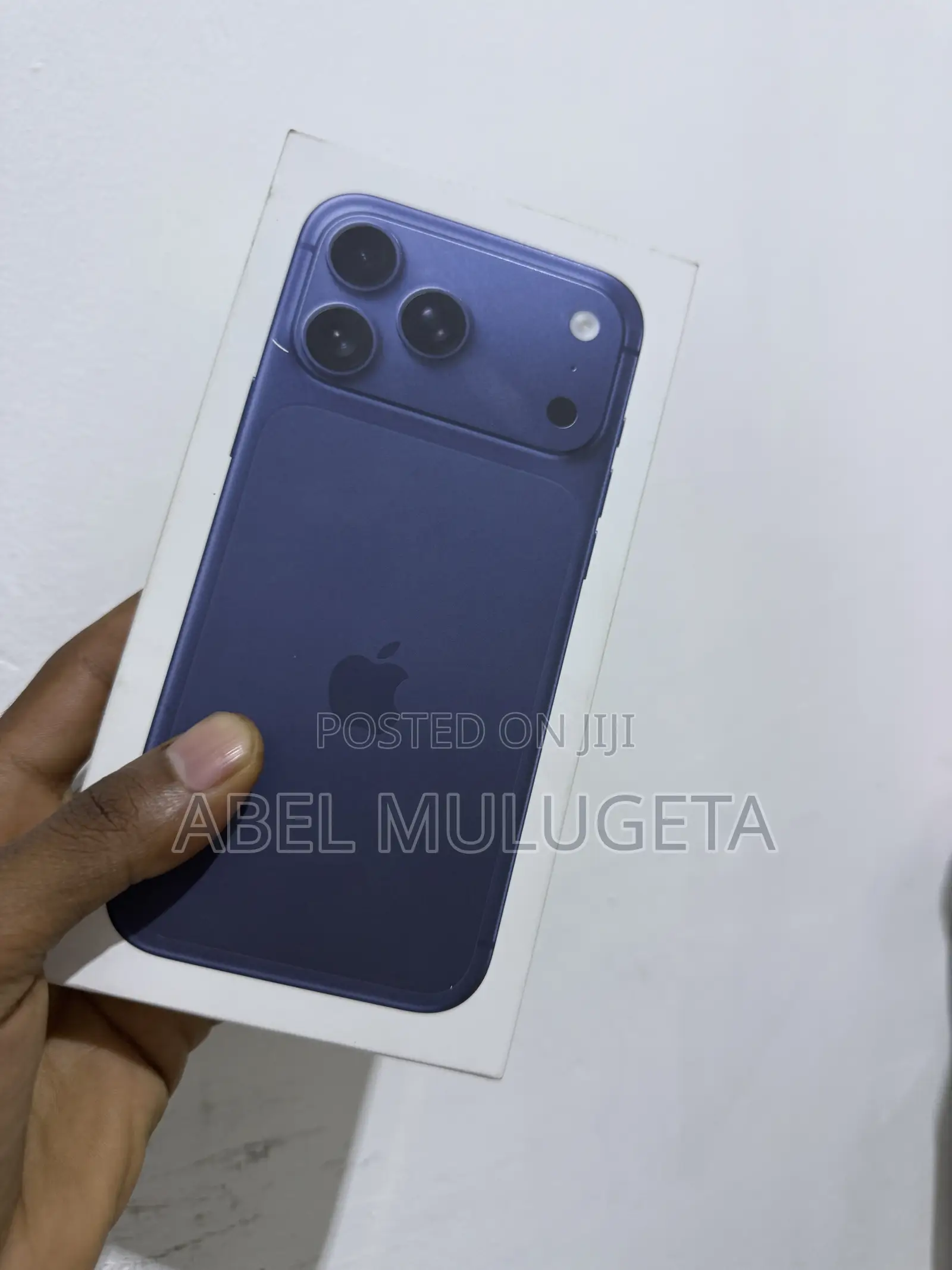 New Apple iPhone 17 Pro Max 256 GB Blue