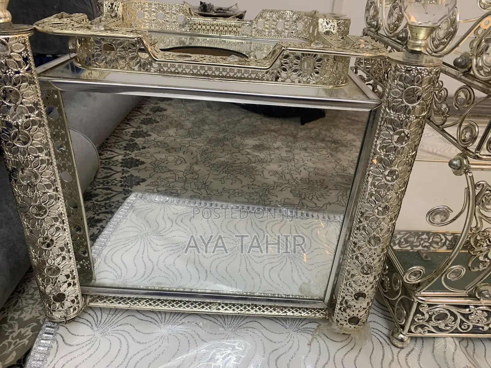 Rekebot (Coffee Table)