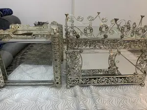 Rekebot (Coffee Table)