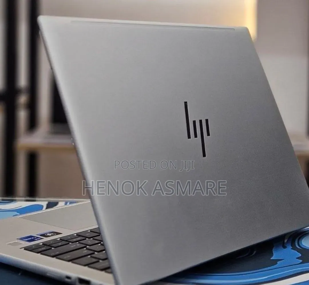 New Laptop HP EliteBook 840 G10 16GB Intel Core i7 SSD 1T
