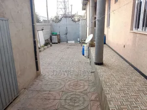 3bdrm Villa in Bole for sale